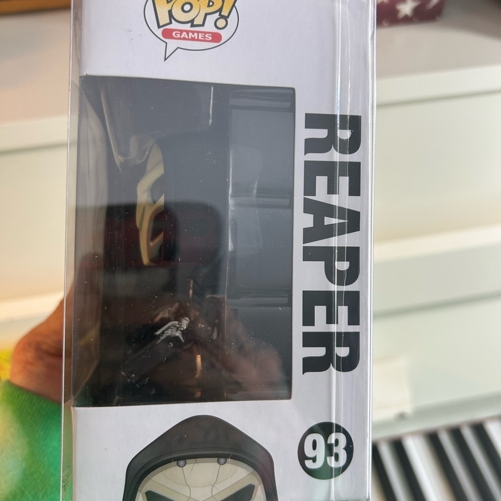 Funko Overwatch 93 Reaper Vinyl Figure - Black and White - Picture 9 of 10